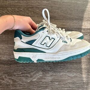 New Balance 550